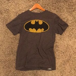 Gray old navy batman t shirt kids xl